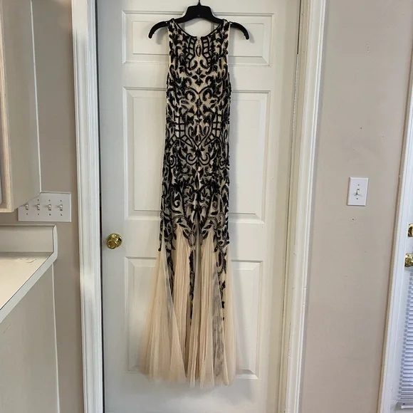 Women’s Beaded Formal Gown - Picture 2 of 10